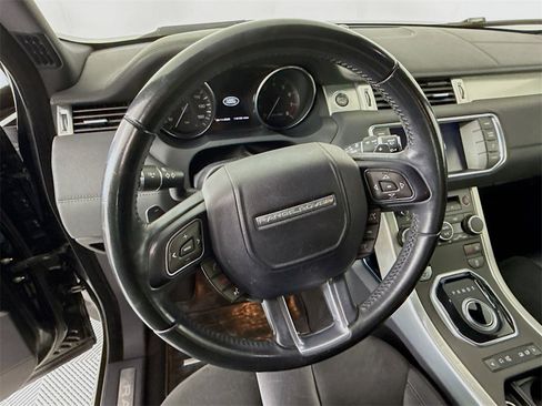 Used 2015 Land Rover Range Rover Evoque Pure image 12