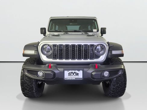 Used 2024 Jeep Wrangler Unlimited Rubicon AWD/4WD image 8