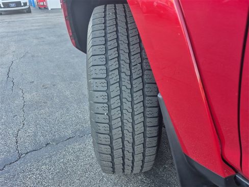 Used 2020 Toyota 4Runner SR5 Premium image 25