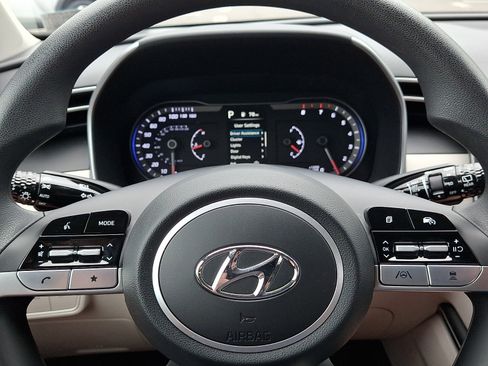 Certified 2024 Hyundai Tucson SEL AWD/4WD image 18