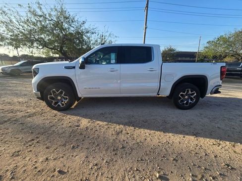 New 2026 GMC Sierra 1500 SLE w/ X31 Off-Road Package image 7