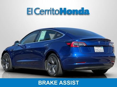 Used 2020 Tesla Model 3 Standard Range RWD image 5