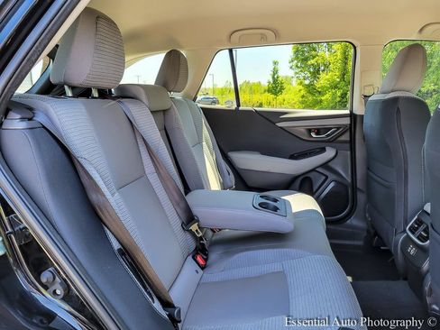 Certified 2025 Subaru Outback Premium AWD/4WD image 31