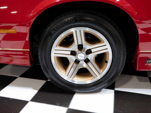 Used 1989 Chevrolet Camaro IROC-Z image 33