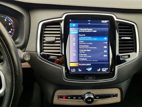 Used 2021 Volvo XC90 T6 Inscription w/ Climate Package image 18