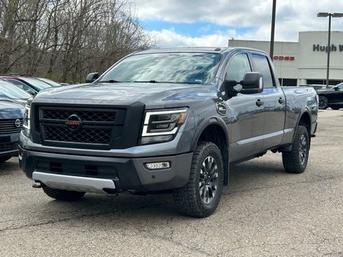 Used 2021 Nissan Titan PRO-4X w/ Pro-4x Convenience Package image 1