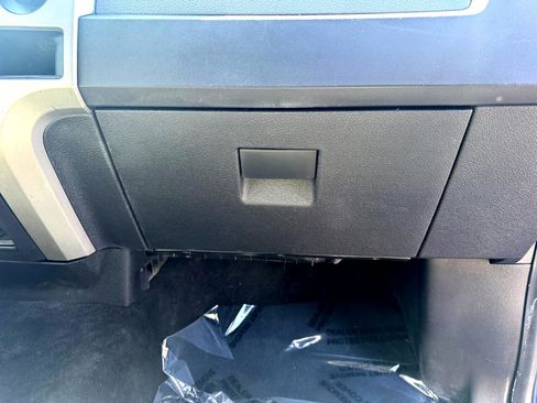 Used 2011 Ford F150 XLT w/ XLT Convenience Pkg image 35