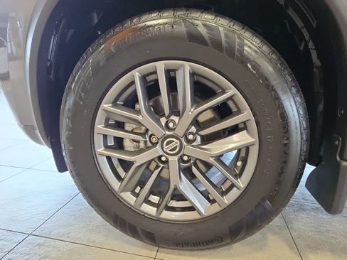 Used 2021 Nissan Rogue S AWD/4WD image 17