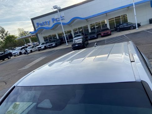 Used 2024 Toyota Tacoma TRD Off-Road image 28