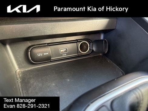 Used 2022 Kia Soul LX image 21