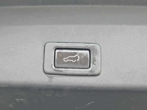 Used 2019 Subaru Ascent Limited AWD/4WD image 41