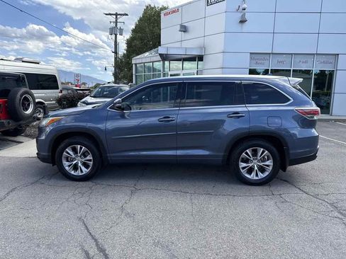 Used 2015 Toyota Highlander XLE AWD/4WD image 9