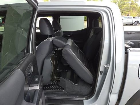 Used 2021 Toyota Tacoma TRD Off-Road image 49