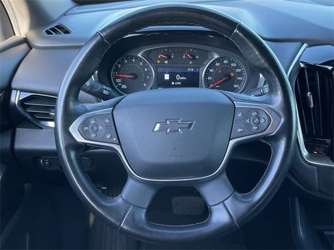 Used 2023 Chevrolet Traverse RS image 12