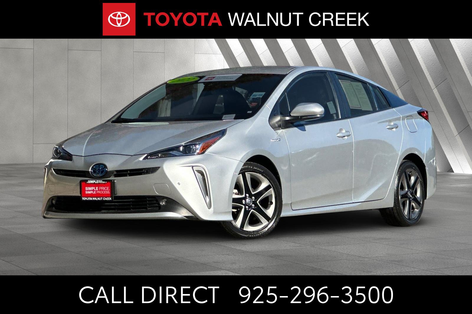 Certified 2022 Toyota Prius Limited FWD image 1
