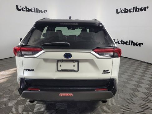 Used 2021 Toyota RAV4 XSE image 6