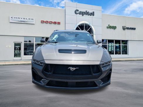 Used 2025 Ford Mustang GT RWD image 8