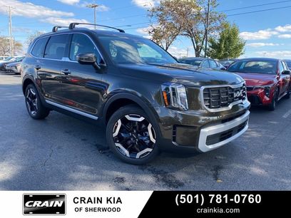 New 2025 Kia Telluride S