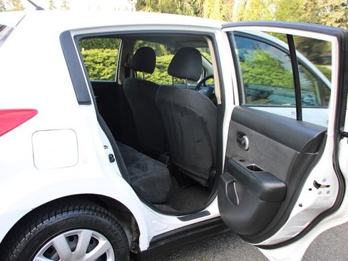 Used 2007 Nissan Versa 1.8 S w/ PWR Pkg image 6