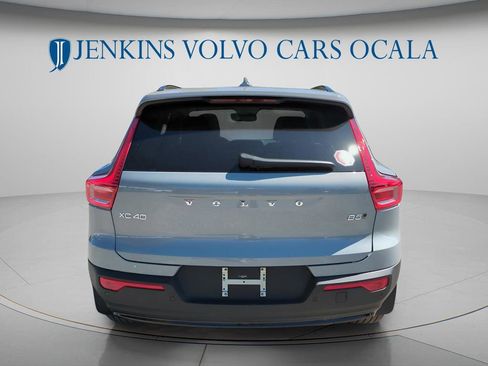 New 2026 Volvo XC40 B5 Ultra AWD/4WD image 4