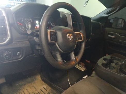 Used 2022 RAM 2500 Big Horn AWD/4WD image 5