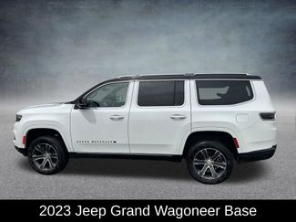 Used 2023 Jeep Grand Wagoneer 4WD video 2