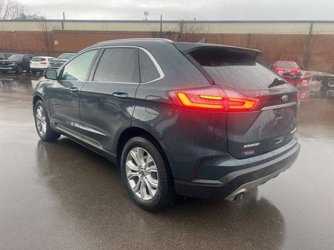 Used 2019 Ford Edge Titanium w/ Cold Weather Package image 7