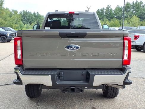 New 2026 Ford F350 XLT w/ FX4 Off-Road Package AWD/4WD image 6
