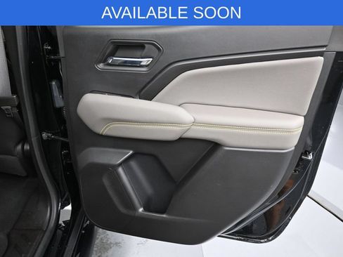 Used 2024 Chevrolet Colorado ZR2 w/ ZR2 Convenience Package III AWD/4WD image 34