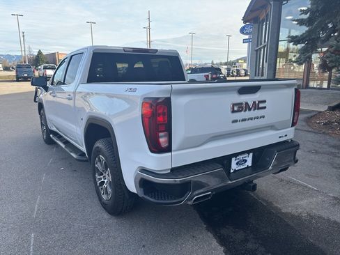 Used 2021 GMC Sierra 1500 SLE image 6