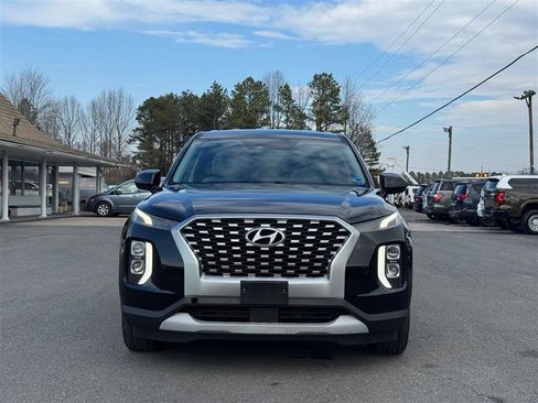 Used 2020 Hyundai Palisade SE image 3