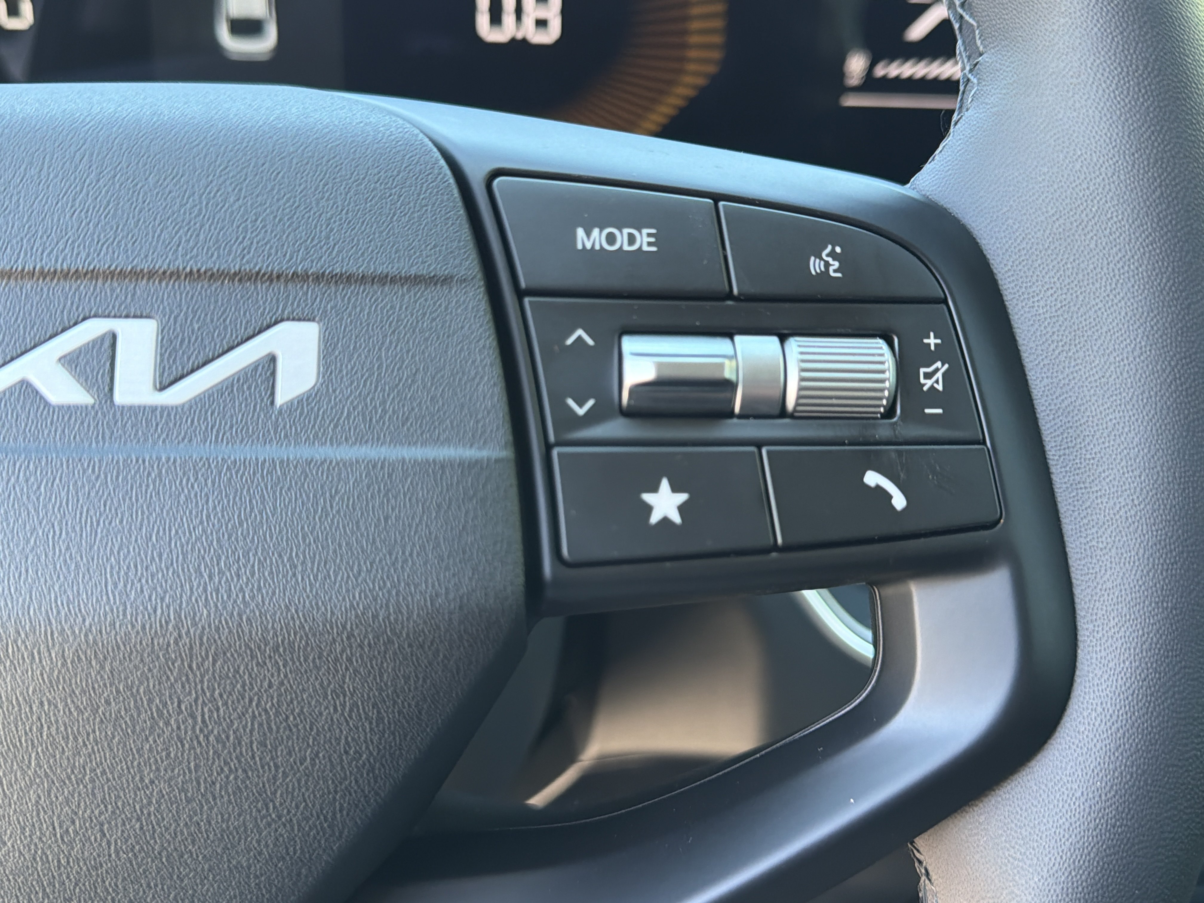 New 2026 Kia K4 EX FWD image 14