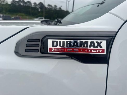 Used 2025 GMC Sierra 2500 AT4 w/ AT4 Premium Plus Package AWD/4WD image 21