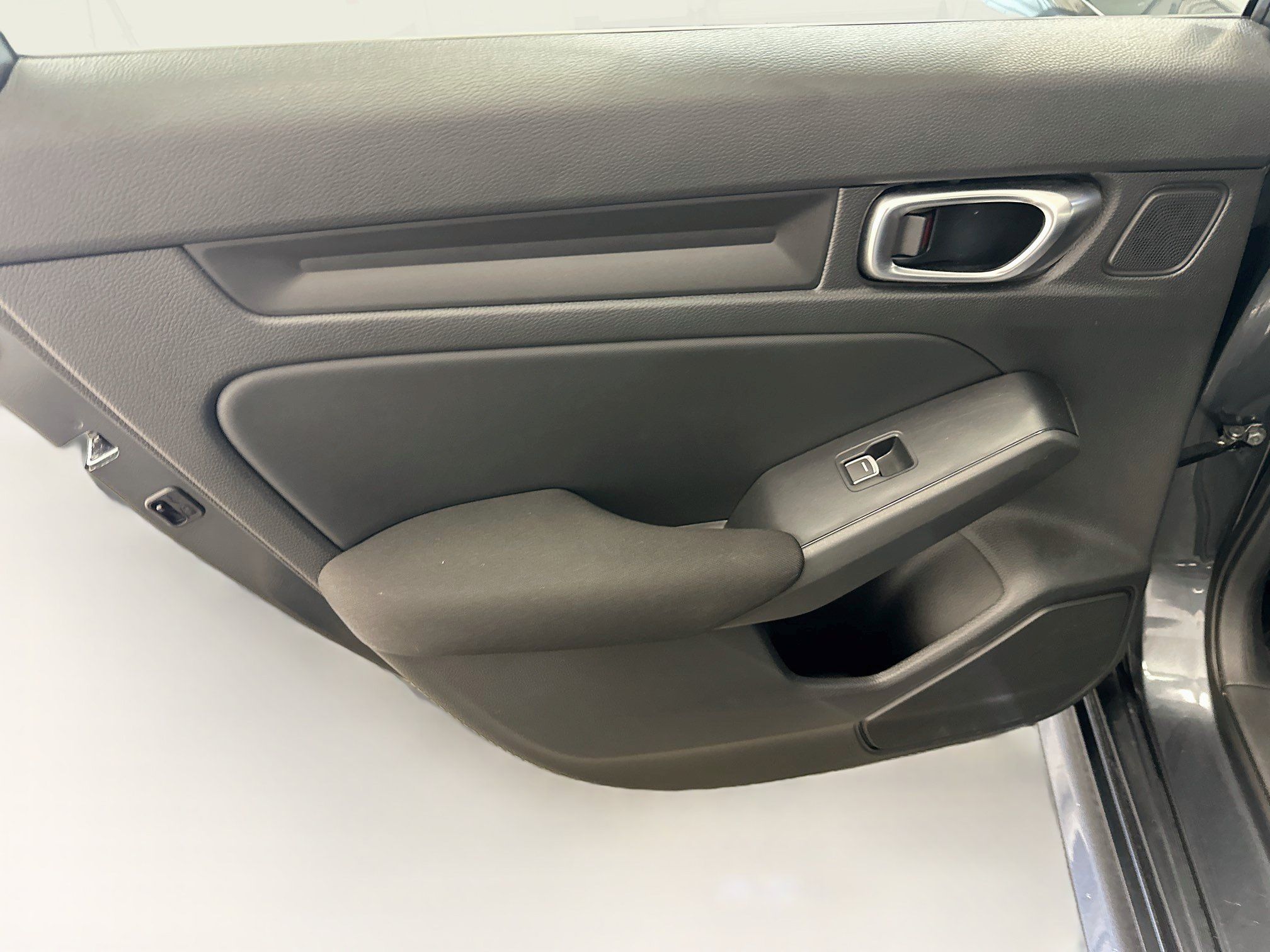 Used 2025 Honda Civic Sport image 26
