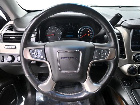 Used 2018 GMC Yukon XL Denali w/ Open Road Package AWD/4WD image 7
