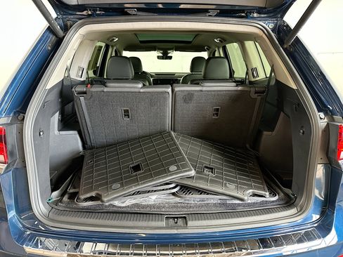 Used 2023 Volkswagen Atlas SEL Premium image 27