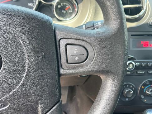 Used 2005 Pontiac G6 GT image 28