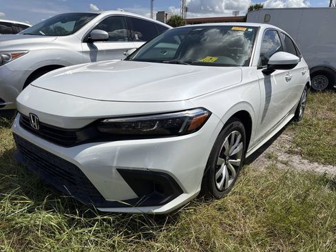 Used 2022 Honda Civic LX image 3