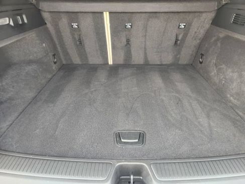 Used 2023 Buick Envision Avenir FWD image 32