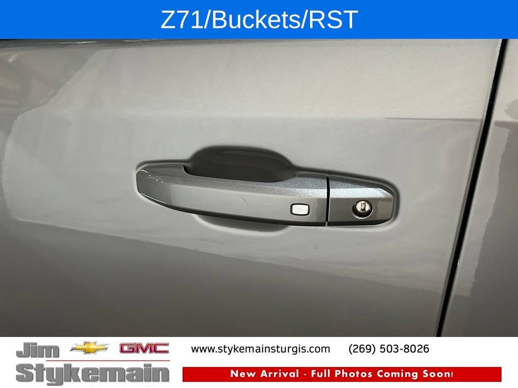 Used 2024 Chevrolet Silverado 1500 RST w/ Z71 Off-Road Package AWD/4WD image 10