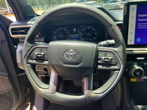 Used 2024 Toyota Tacoma TRD Off-Road w/ TRD Off Road Premium Package AWD/4WD image 23