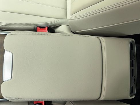 Used 2025 Audi A6 2.0T Premium w/ Convenience Plus Package image 35