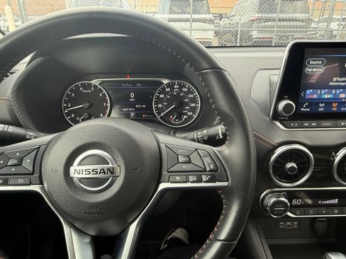 Used 2023 Nissan Sentra SR w/ Midnight Edition Package FWD image 21
