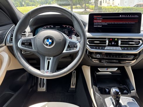 Used 2025 BMW X4 M40i image 31