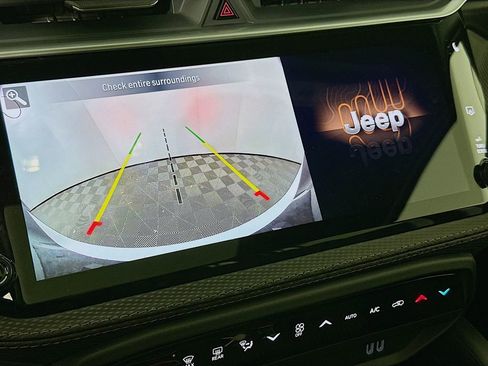 New 2026 Jeep Cherokee Overland image 18