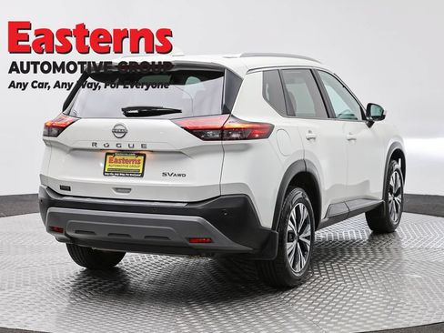 Used 2023 Nissan Rogue SV w/ SV Premium B Package AWD/4WD image 5