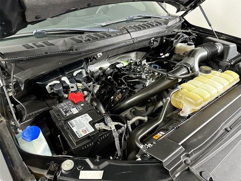 Used 2020 Ford F150 XLT w/ Equipment Group 302A Luxury image 26