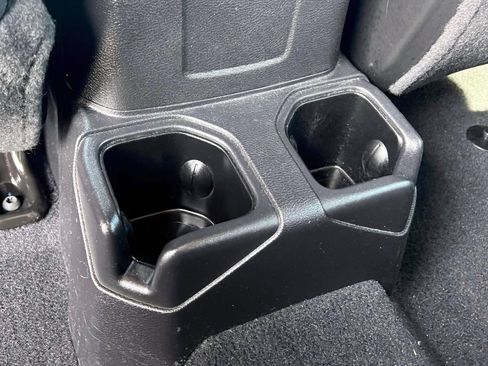 Used 2022 Jeep Wrangler Unlimited Sport AWD/4WD image 17