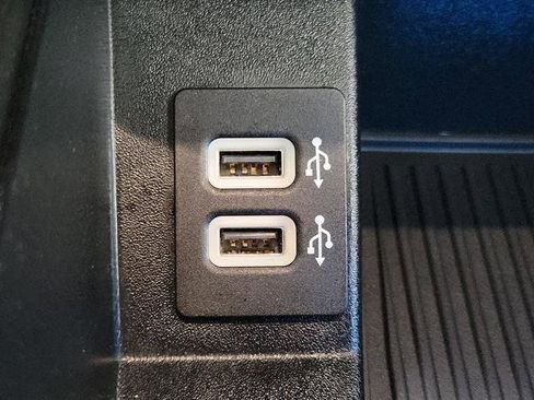 Used 2020 Ford F150 XLT w/ Equipment Group 302A Luxury image 33