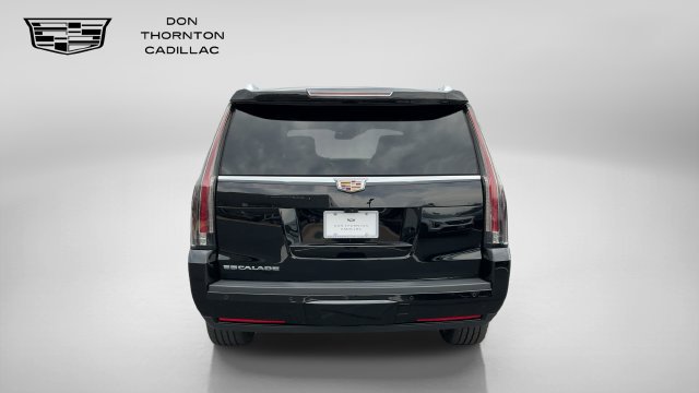 Used 2018 Cadillac Escalade Platinum AWD/4WD image 4